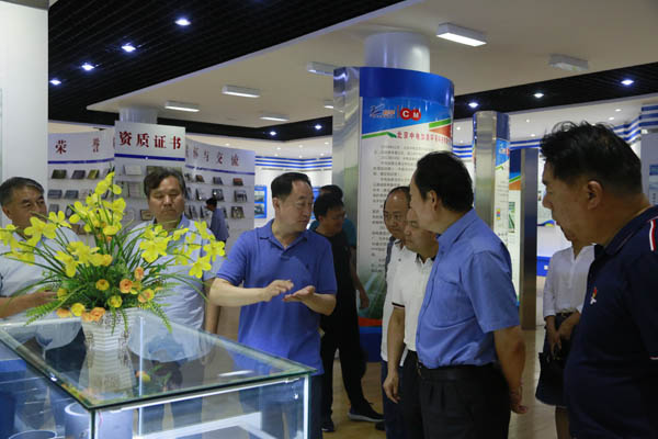 市政协副主席安石柱一行调研ca88官方唯一网站：加速企业立异和服务能力