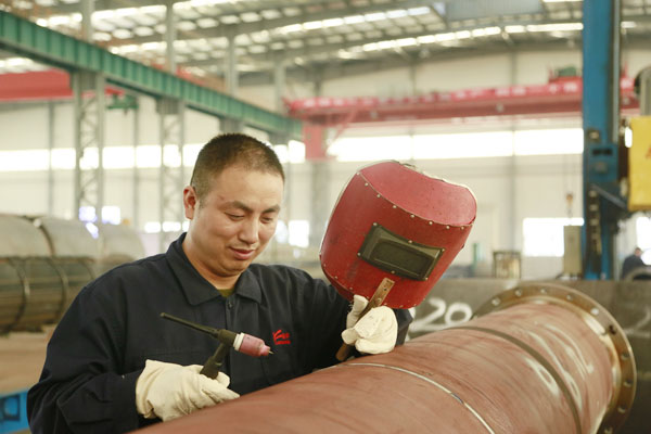 “ca88官方唯一网站劳模的青春回覆”系列报道之洛阳市五一劳动奖章获得者郭战喜