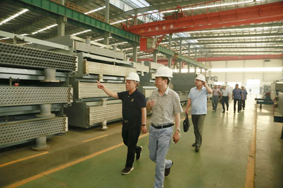 市科技局局长王进莅临ca88官方唯一网站调研事情